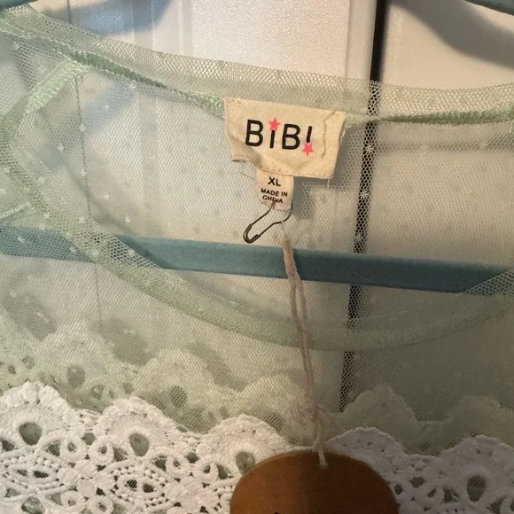 BiBi Sage Green Blouse with White Lace Detail - Picture 2 of 5